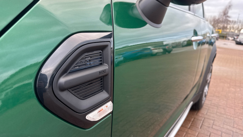 MINI Countryman 1.5 Cooper Exclusive 5dr Petrol Hatchback